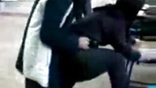 कट्टर गुदद्वारासंबंधीचा XXX व्हिडिओ मध्ये निर्लज्ज hussy बट fucked मिळत आहे