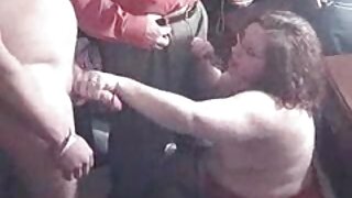 सुंदर काळ्या केसांची चिक मॅसी विन्सलेट्स तिच्या पुरुषाच्या मोठ्या कोंबड्यावर स्वार होते