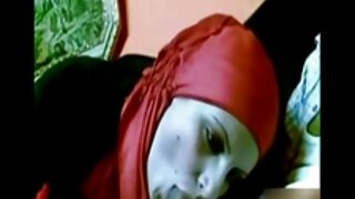 इष्ट बेब रीना स्काय सर्व सेक्स पोझिशनमध्ये छान दिसते